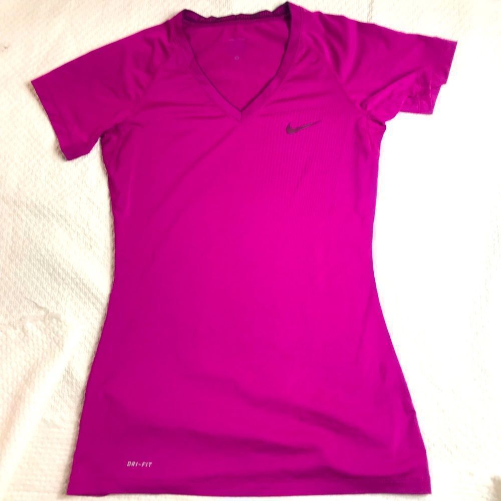 Nike Pro T-shirt purple size  small 0032